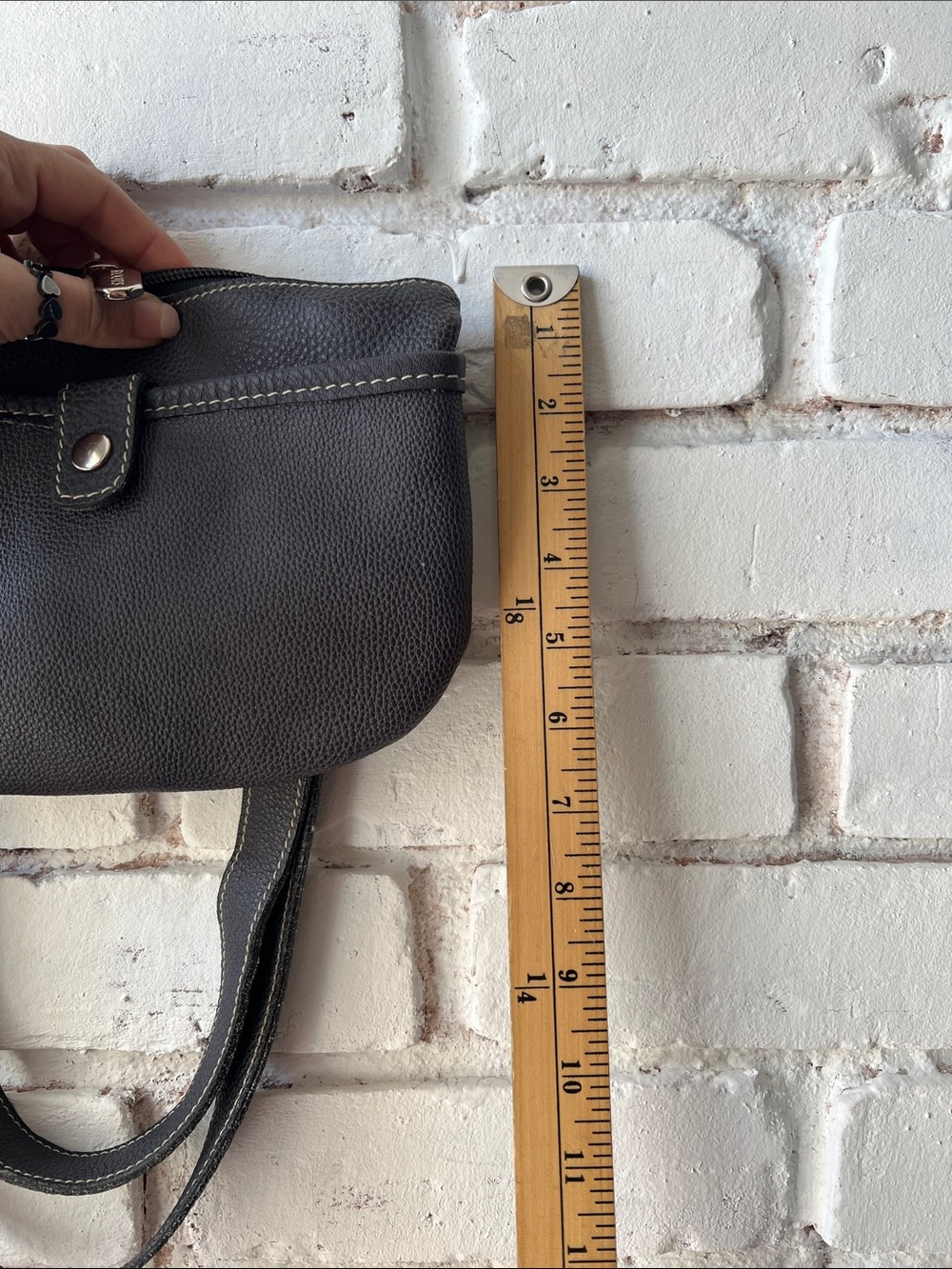 Roots Dark grey Pebbled Leather Crossbody Bag - Picture 5 of 7